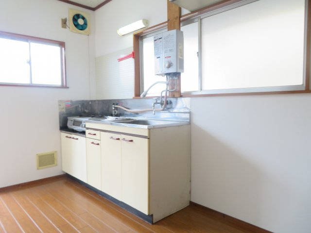 コーポからまつのキッチン|キッチンでお料理をお楽しみください