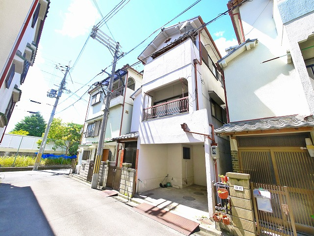 亀山邸一戸建の外観
