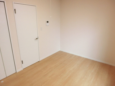 【洋室】 | クリアブラウニー御蔵通