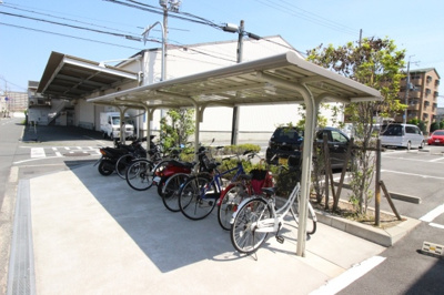 【その他共用部分】 | ヴィヴァンタ | ☆屋根付き駐輪場☆