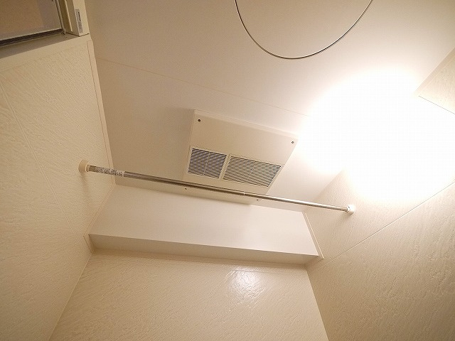 エスパイン大宮の設備|浴室乾燥付きです