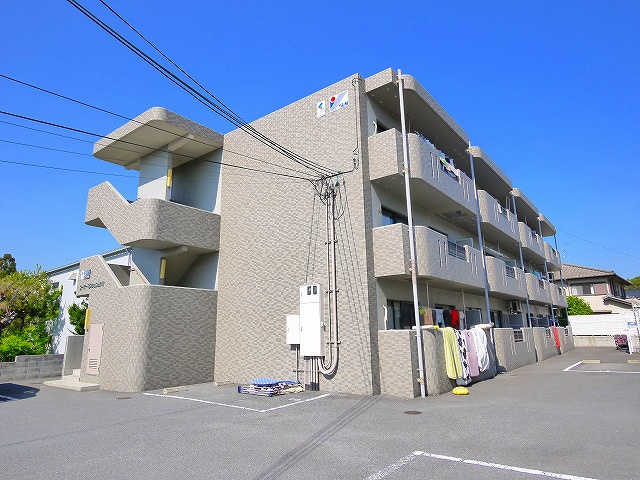 ユーミーマンション西川の外観