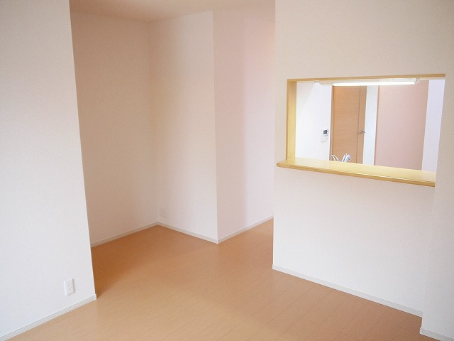 サン　フォレストの居間・リビング