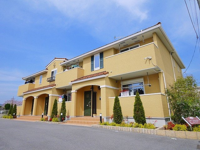 サン　フォレストの外観