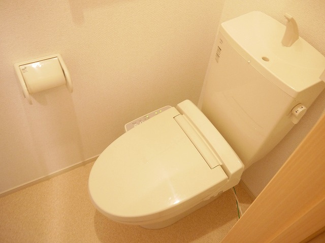 サン　フォレストのトイレ