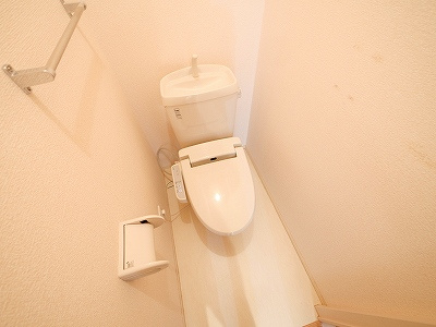 ＷＩＴ大安寺　Ⅰのトイレ|ゆったりとした空間のトイレです