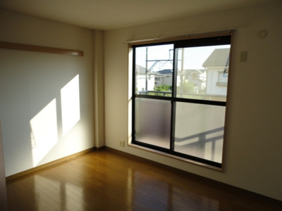 【居間・リビング】 | ルーベンス日永Ⅱ | ※同建物同型別のお部屋