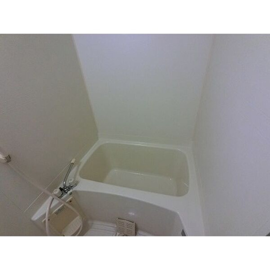 【浴室】 | ルーベンス日永Ⅱ | ※同建物同型別のお部屋