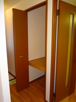 【収納】 | ＣＯＭＯＤＯ楠Ｂ | ※同建物同型別のお部屋