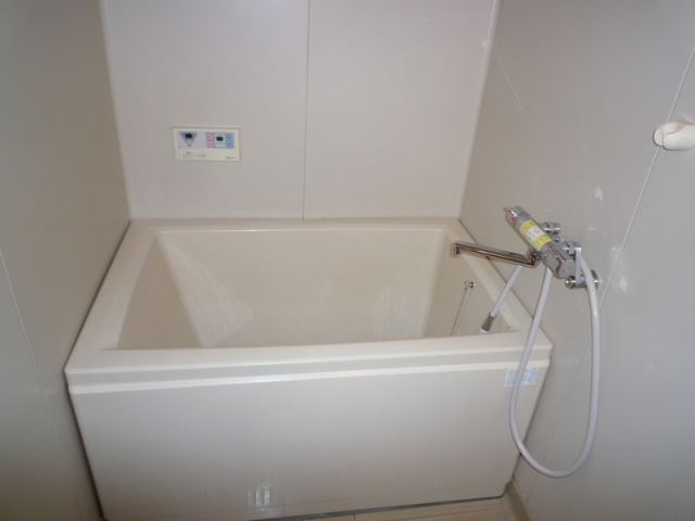 【浴室】 | アン・ファブール