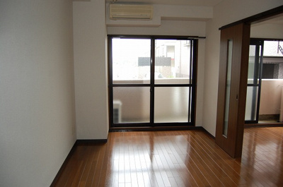 【居間・リビング】 | プラムスクエア | 別室参照