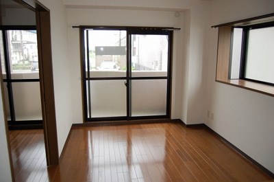 【居間・リビング】 | プラムスクエア | 別室参照