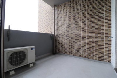 【バルコニー】 | クオーレトラストⅡ