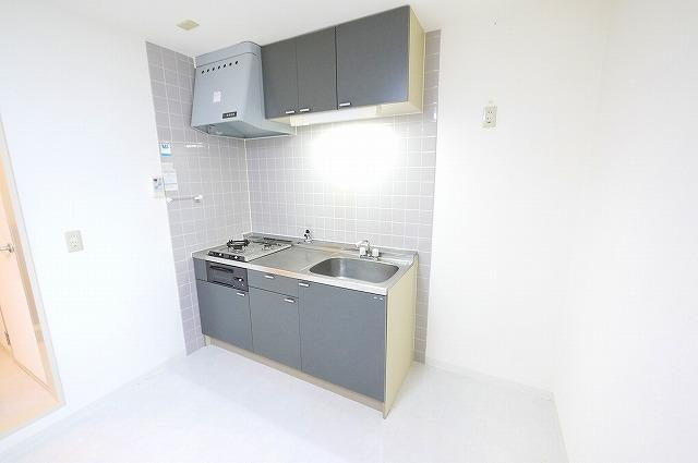 艸香駅前ビルのキッチン