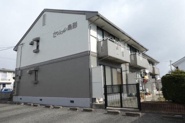 総社市中央４丁目のアパートの外観