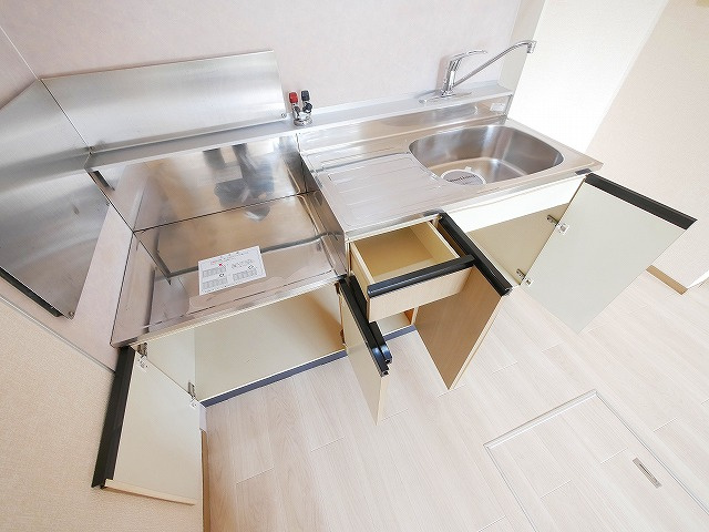 ファミール州見　B棟の駐車場|カースペースがあります