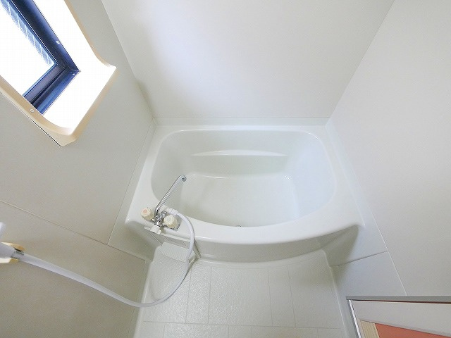 ファミール州見　B棟の寝室|落ち着いて過ごせるお部屋なので、寝室にいかがでしょうか