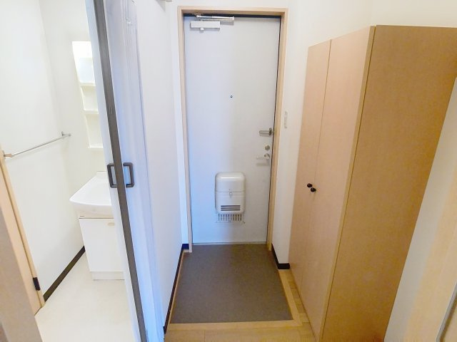 センティアムタナカの玄関