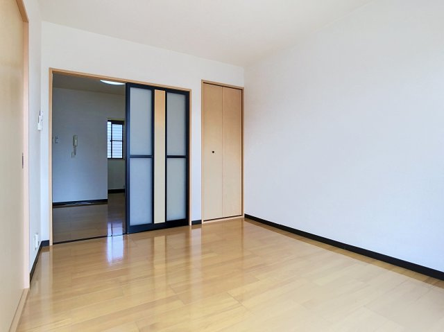 センティアムタナカの洋室