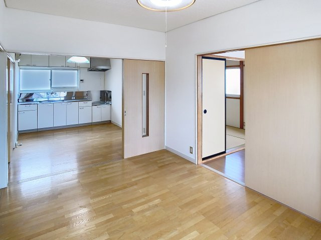 パイクプレースの内装