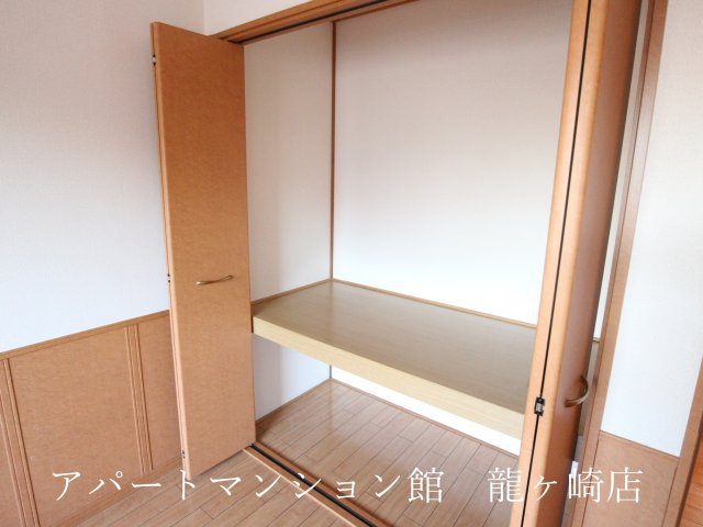 フォーシーズン白羽Aの収納