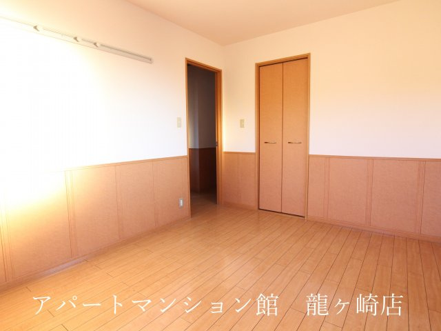 フォーシーズン白羽Aの洋室