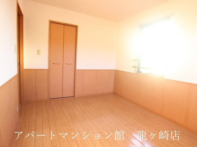 フォーシーズン白羽Aの洋室