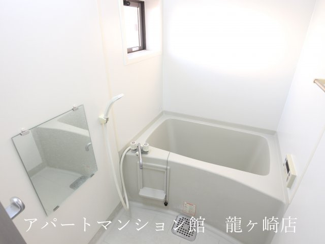 フォーシーズン白羽Aの浴室
