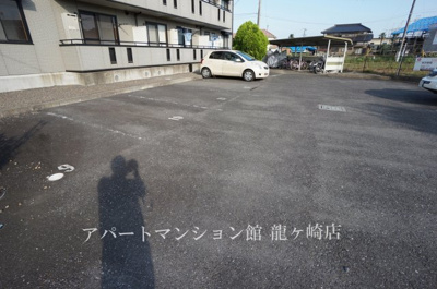 【駐車場】 | ハイツメルベーユ