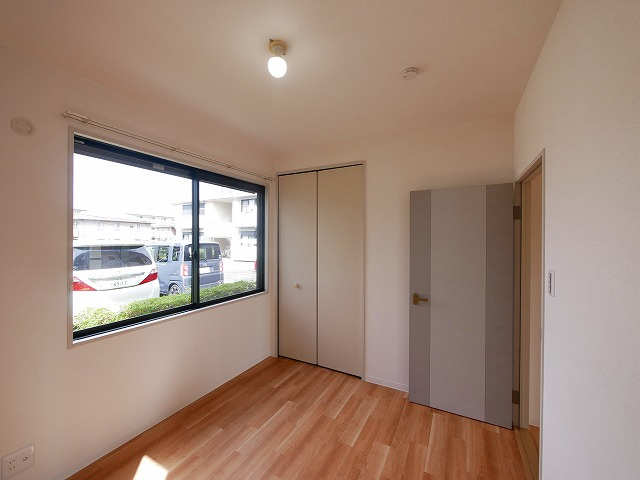 ベルビュの洋室|ゆったりした洋室です