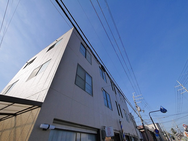 松本ビルの外観