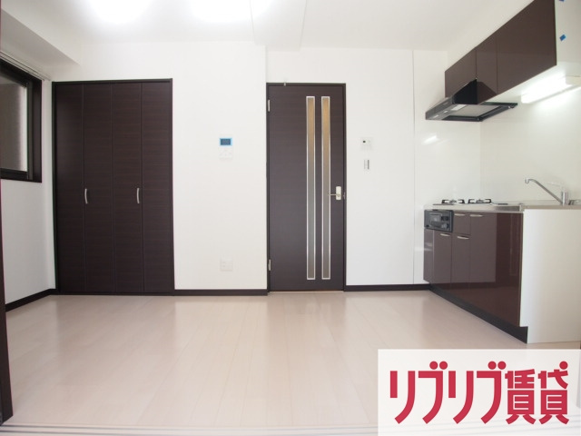 プランドール千葉の居間・リビング