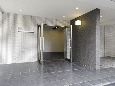 【エントランス】 | ウェルストーン八幡山