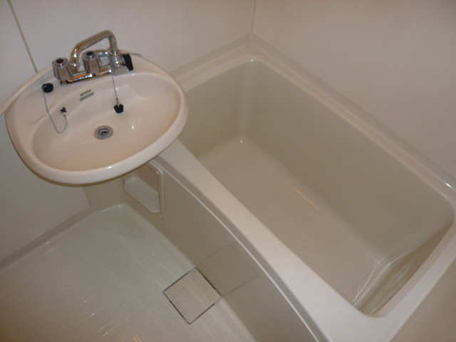 カツザワコーポCの浴室|【カツザワコーポC】