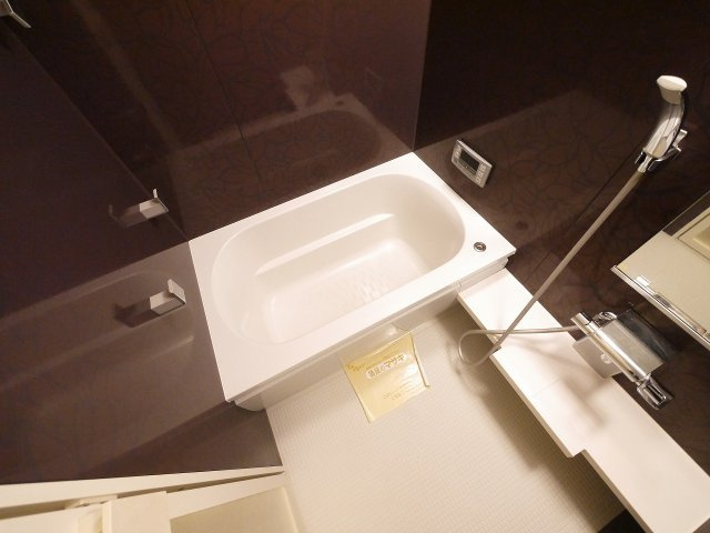 藤和奈良ハイタウンⅠの浴室|ゆったり過ごせるお風呂です