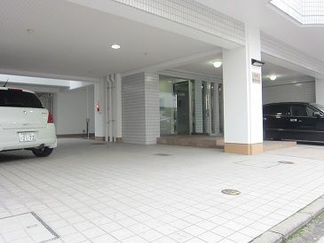 露町ローヤルハイツのエントランス|露町ローヤルハイツ（2LDK）　エントランス