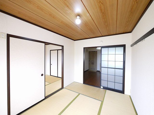 メゾン松塚の寝室|寝室にぴったりのお部屋です