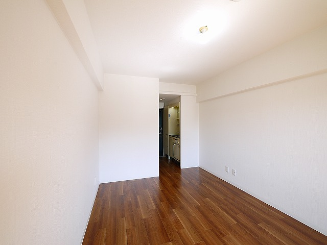 デアイマンションの洋室|コンパクトで使いやすい洋室です