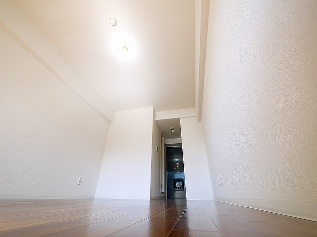 デアイマンションの洋室|明るい洋室です