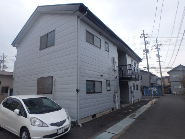 コーポ本屋の外観