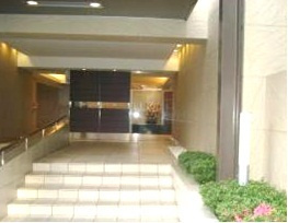 藤和湯島コープの外観