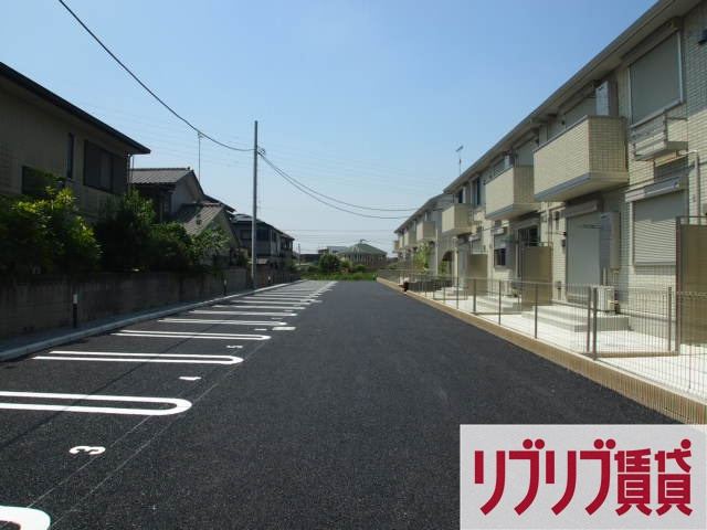 ハーリンガムコート都賀　Ｄの駐車場