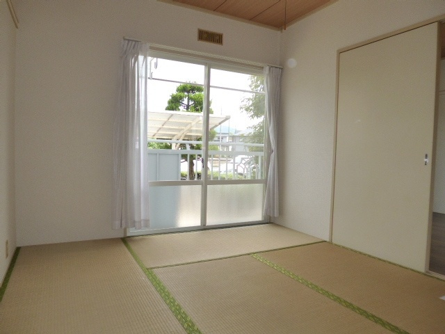 サンライフひろみねＢの和室