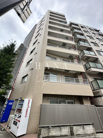 ベルゾーネ千住の外観