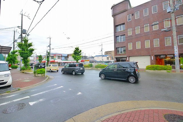 西木辻町坂本店舗の周辺