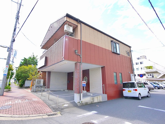 西木辻町坂本店舗の周辺