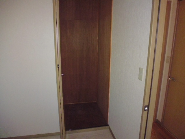 レイモンドサンヴィレッジＧの収納