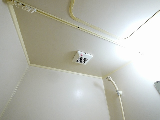 CASA天理の設備|浴室換気扇