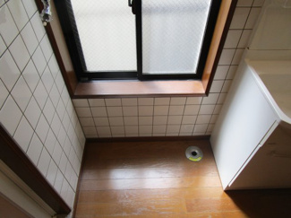 【設備】 | プラザ小島屋抜弁天ビル | 室内洗濯機置き場