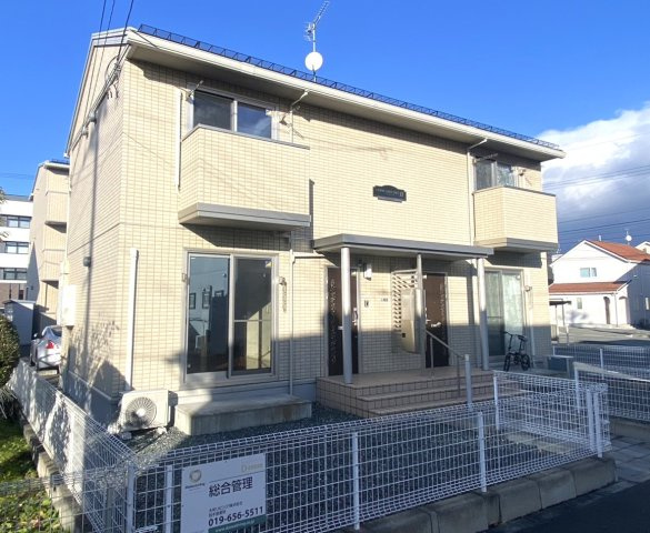 コム・シェ・ヴの外観